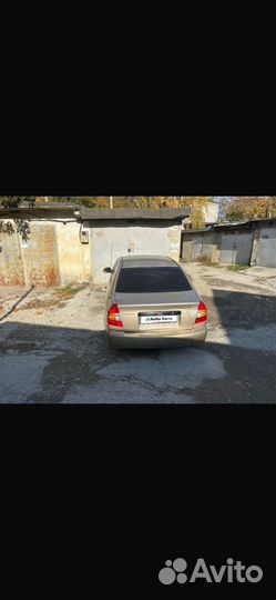 Hyundai Accent 1.5 AT, 2005, 350 000 км
