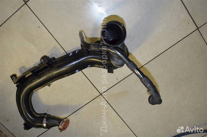 Патрубок воздушного фильтра 2.0 дизель Mondeo 4