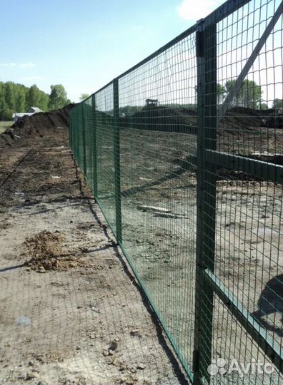 Забор металлический,ворота качественно