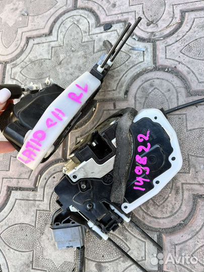 Замок на левую дверь