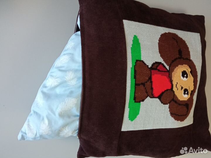 Подушка ручной работы 