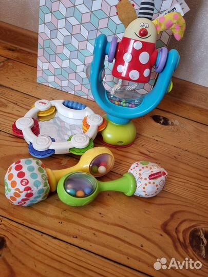 Игрушки набором Fisher Price