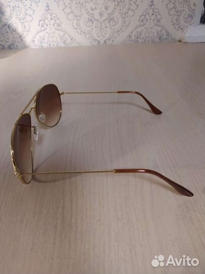 Солнцезащитные очки ray ban