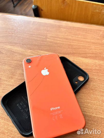 iPhone Xr, 64 ГБ