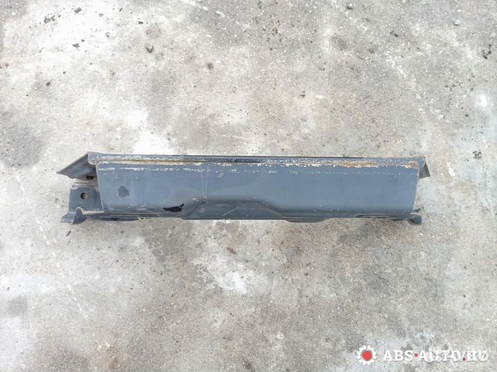 Передняя балка (подрамник) seat Ibiza 3 2004