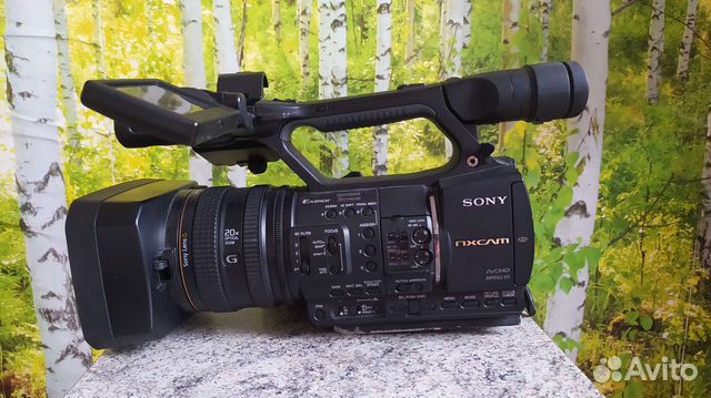 Профессиональная видеокамера sony HXR-NX5M