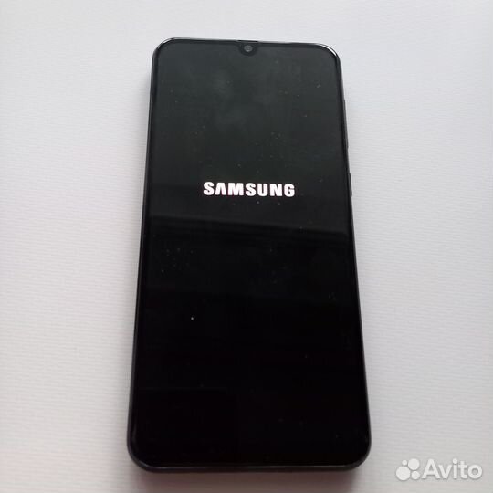 Samsung Galaxy A50, 4/64 ГБ