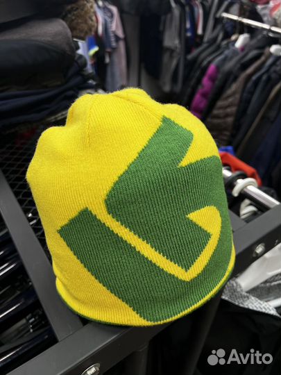 Двухсторонняя шапка от Burton Оригинал