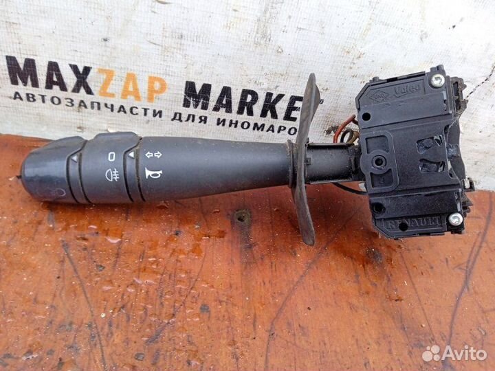 Переключатель света фар Renault Logan 1.5 2011 б/у