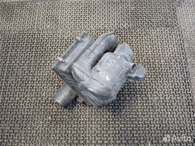 Корпус воздушного фильтра Nissan Pathfinder, 2010