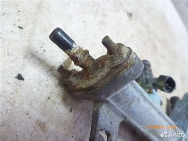 Топливная рампа Hyundai Getz TB G4EE 2007