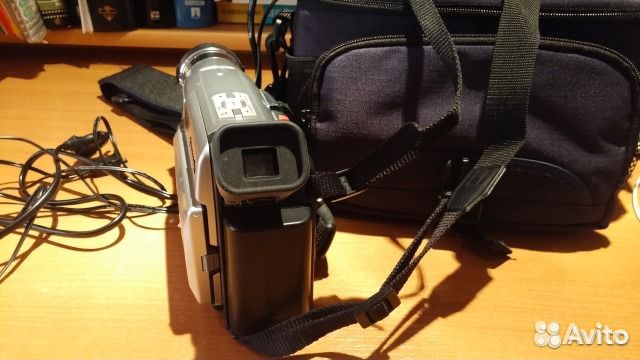 Продам видеокамеру