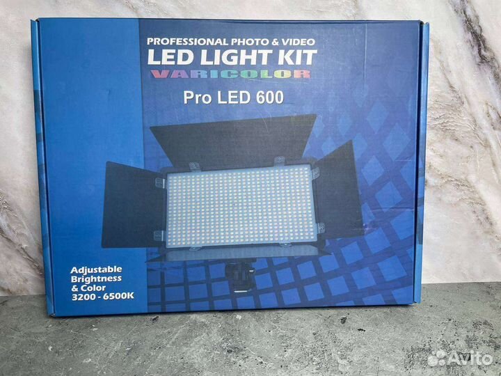 Фото и видео свет профессиональный прожектор