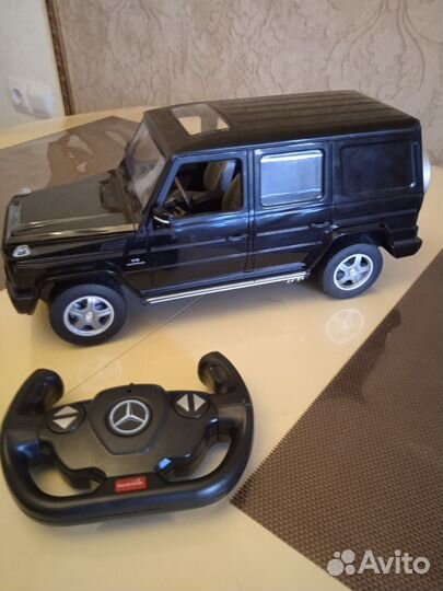 Mercedes-Bens G55 AMG на радиоуправлении