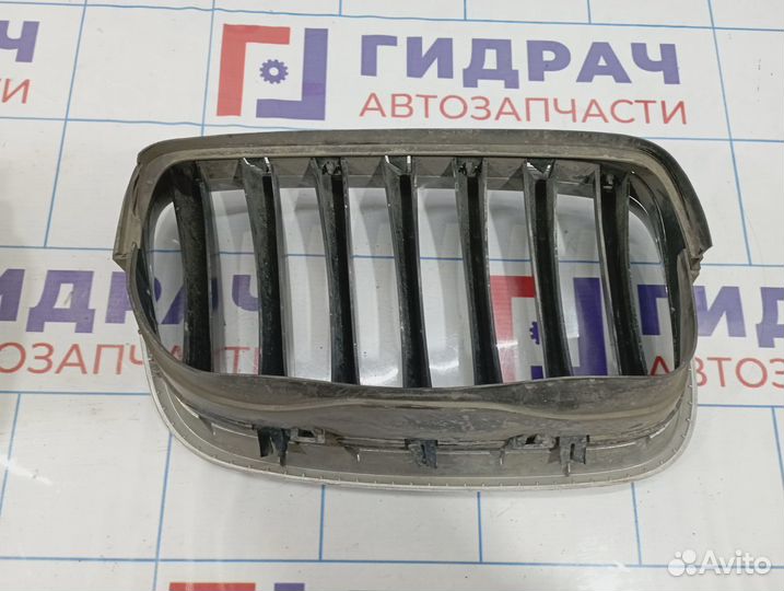 Решетка радиатора левая BMW X5 (E70) 51137157687