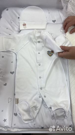 Комплект на выписку для девочки лето