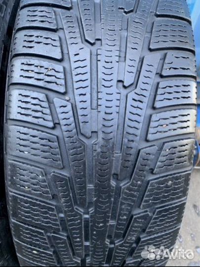 Nokian Tyres Hakkapeliitta R 235/60 R18 107R