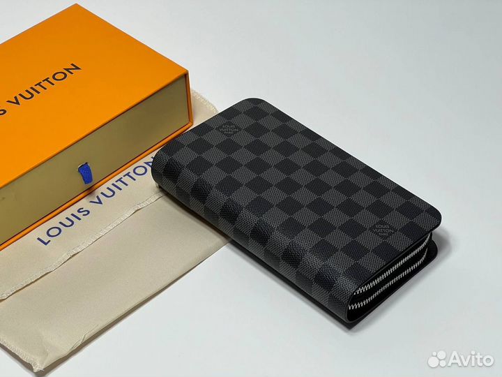 Мужской клатч Louis Vuitton