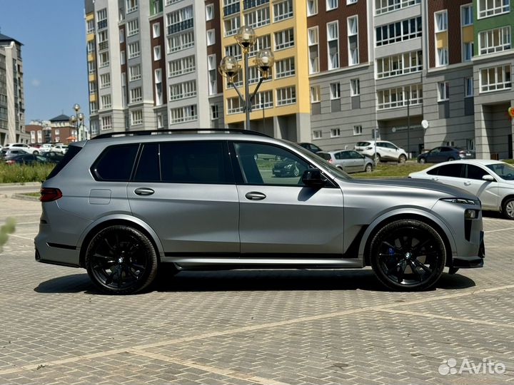 BMW X7 3.0 AT, 2022, 16 000 км