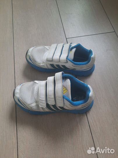 Кроссовки детские adidas 32 размер