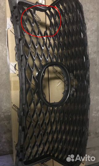 Решетка бампера Lexus NX 200F turbo