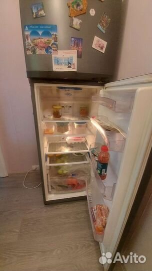 Холодильник бу whirlpool