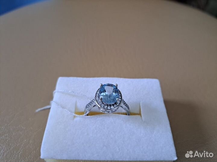 Серебряное кольцо женское