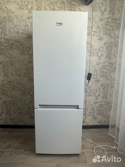 Холодильник бу Beko