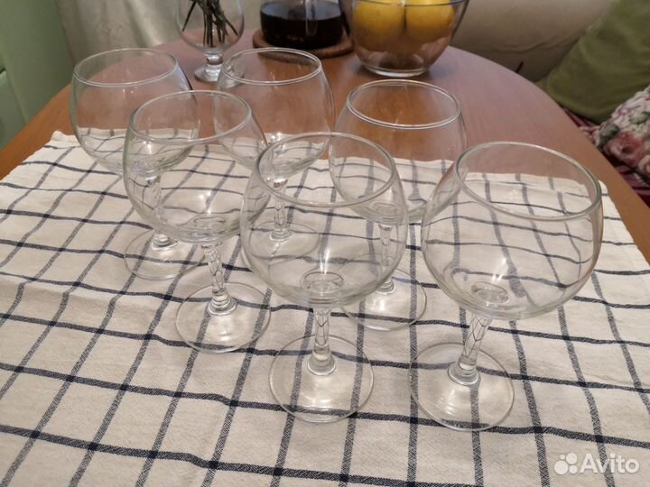 Фужеры для вина (стекло)
