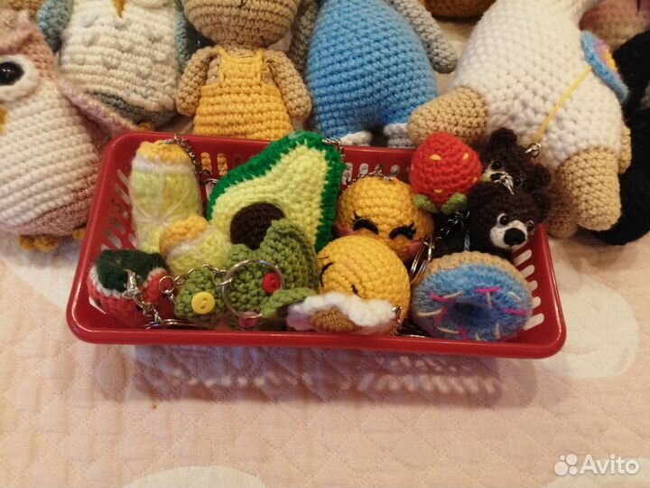 Вязаные игрушки ручной работы амигуруми