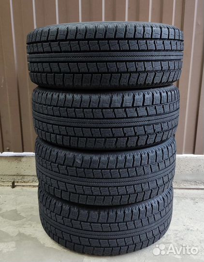 Toyo Snowprox S943 225/55 R17