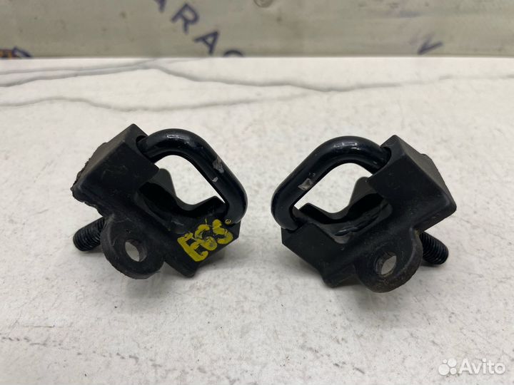Скобы капота Bmw E65 E66 LCI