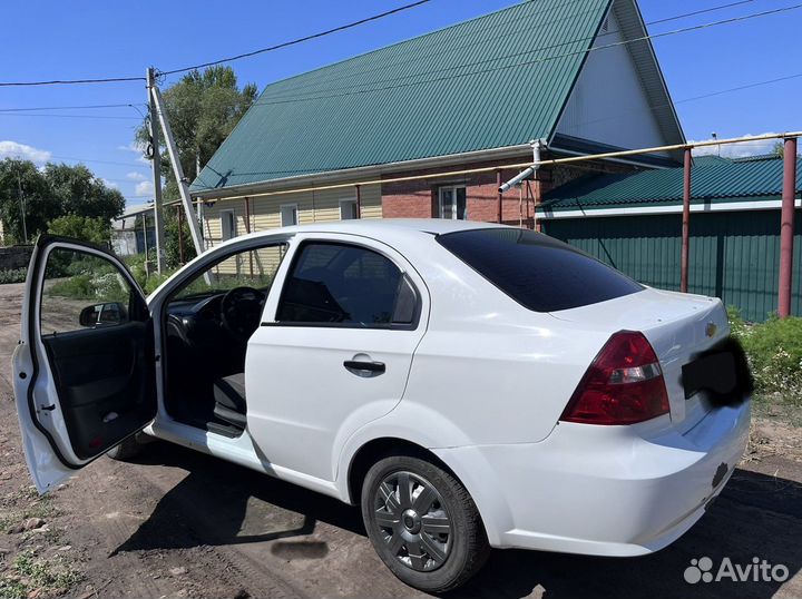 Chevrolet Aveo 1.4 МТ, 2010, 250 000 км