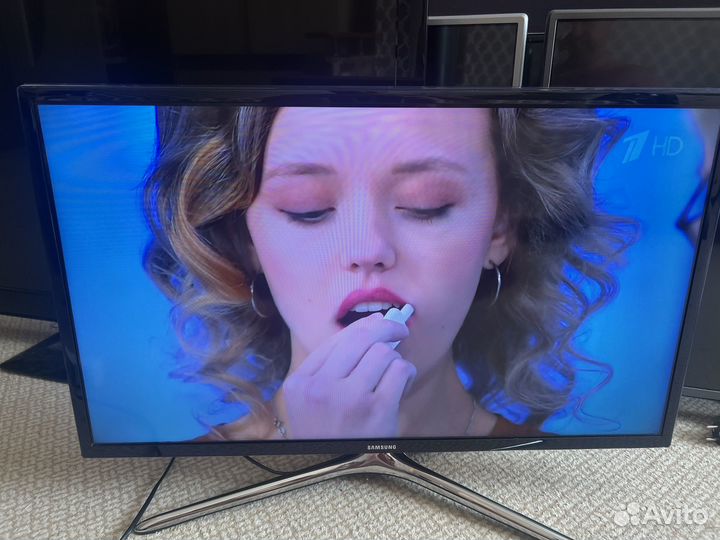 Samsung UE32F6400AK