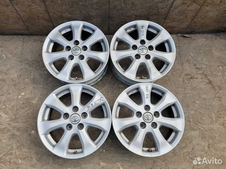 Диск литой Toyota Camry 6 XV40