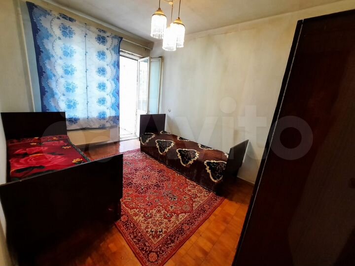 2-к. квартира, 39 м², 1/10 эт.