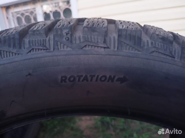 Michelin X-Ice North 4 SUV 275/45 R20