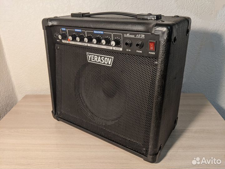 Гитарный комбоусилитель Yerasov Mouse 15R