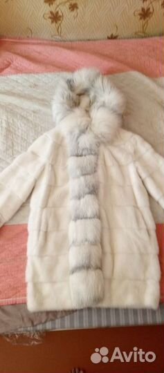 Шуба норковая с капюшоном