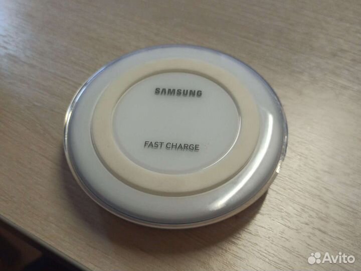 Беспроводное зарядное устройство samsung ep-pn920
