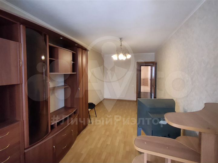 2-к. квартира, 68 м², 2/10 эт.