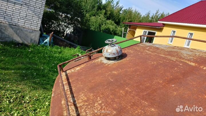 Лодка рыбацкая металическая