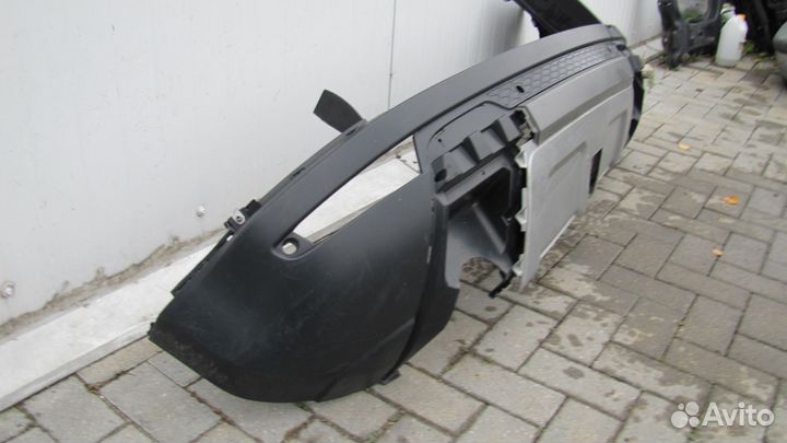 Land Rover Evoque бампер задний