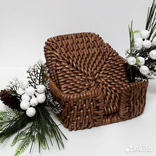 Плетёные салфетки под стаканы