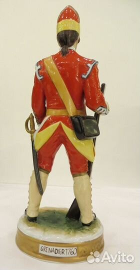 Статуэтка Grenadier (1760).60-е г. 20 в. Германия