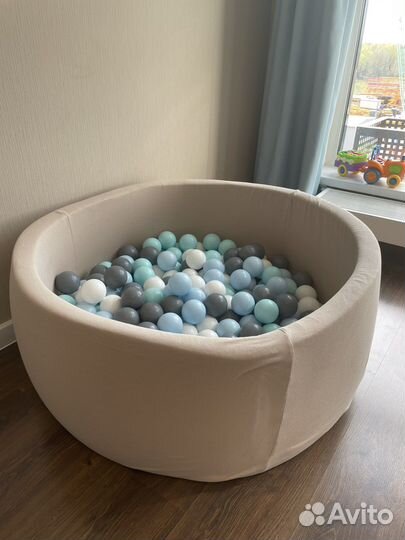 Сухой бассейн с шариками 300 шт