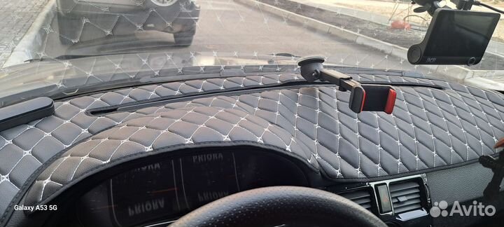 Накидка на панель приора