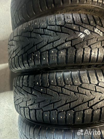 Nokian Tyres Hakkapeliitta 7 SUV 235/60 R18