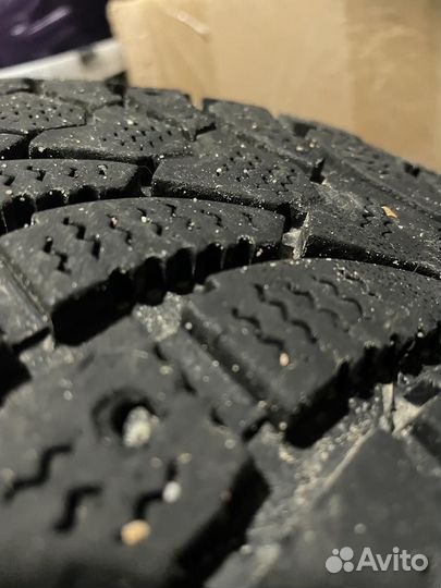 Antares Grip 60 Ice 21.5/70 R16