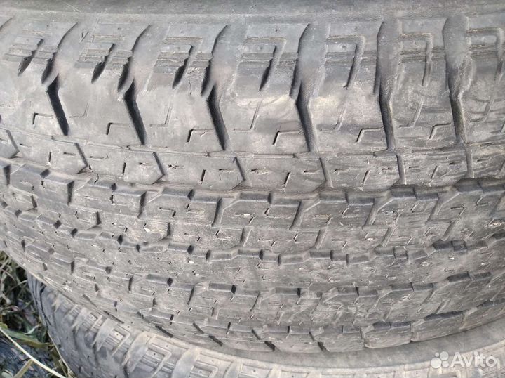 Bridgestone Dueler H/T D840 265/65 R17 112S